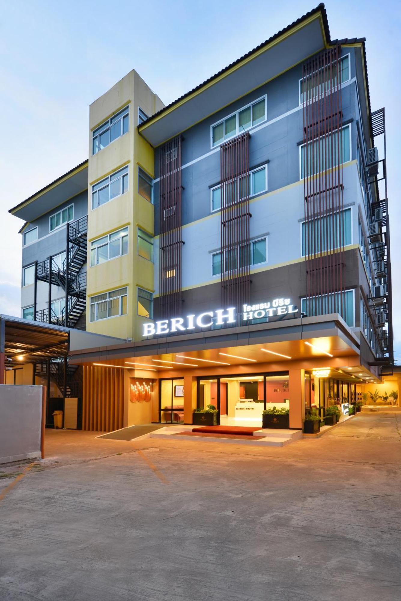 Berich Hotel Tak Exterior foto
